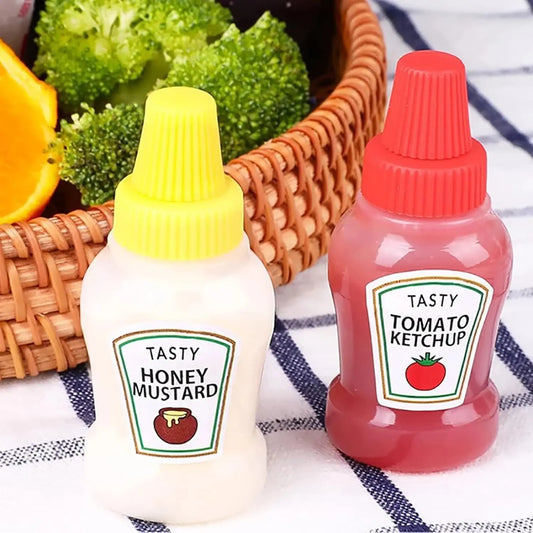 "4-Pack Mini Portable Condiment Bottles – Ketchup, Oil, Sauce & More for Picnics & Lunches